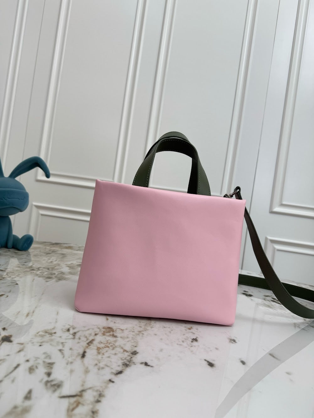 Dragons Bags ln Luxury Bag --81828