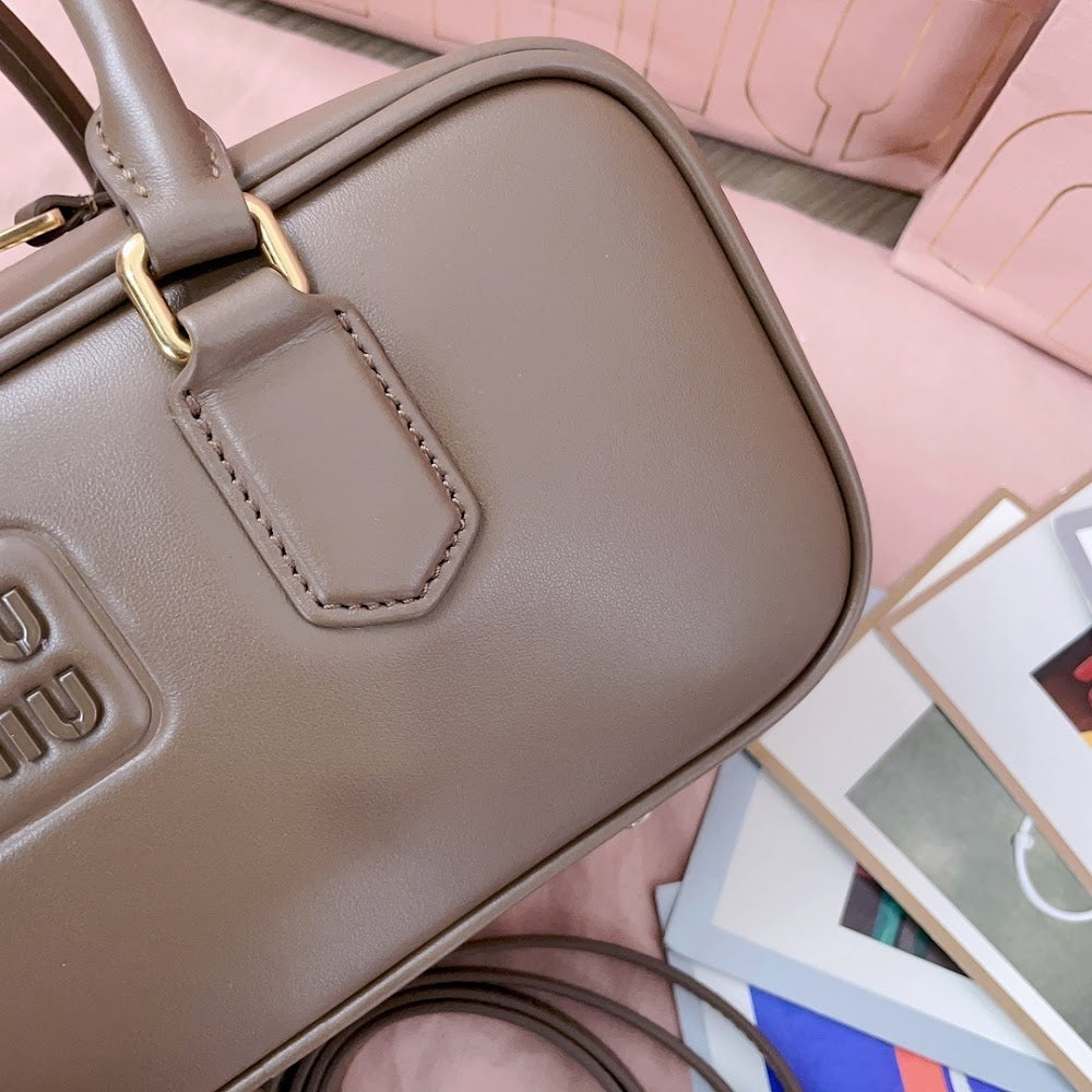 Dragons Bags Miun Miun Luxury Bag --122306