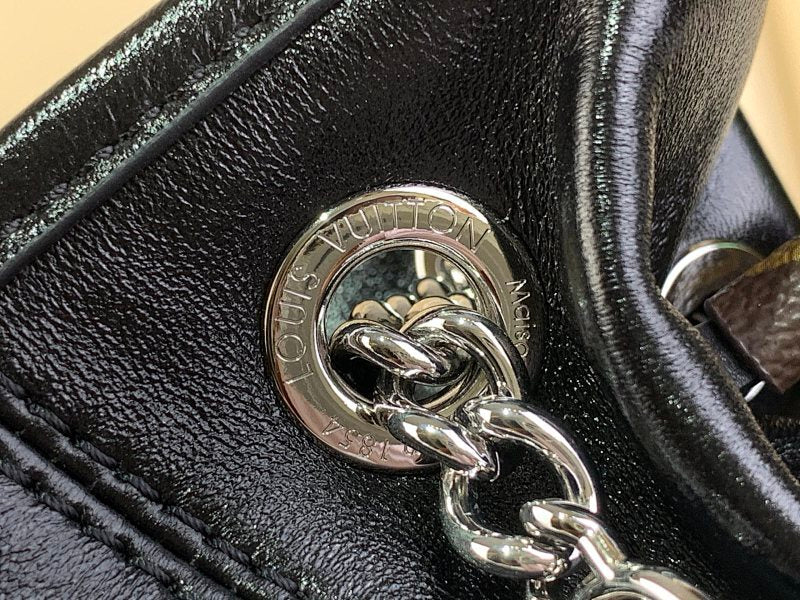Dragons Bags ln Luxury Bag --58590