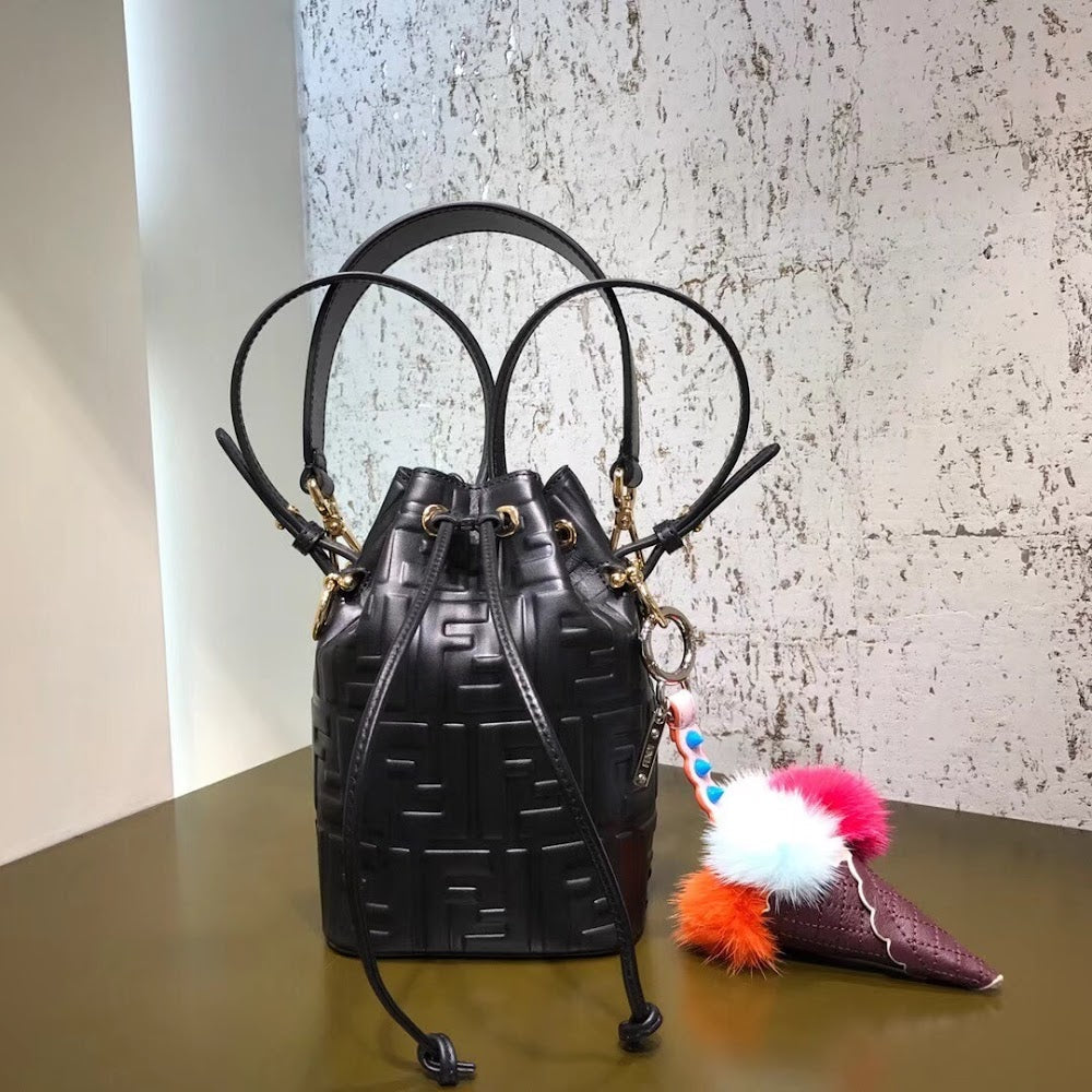 new-luxury-designer-bags-nm15180