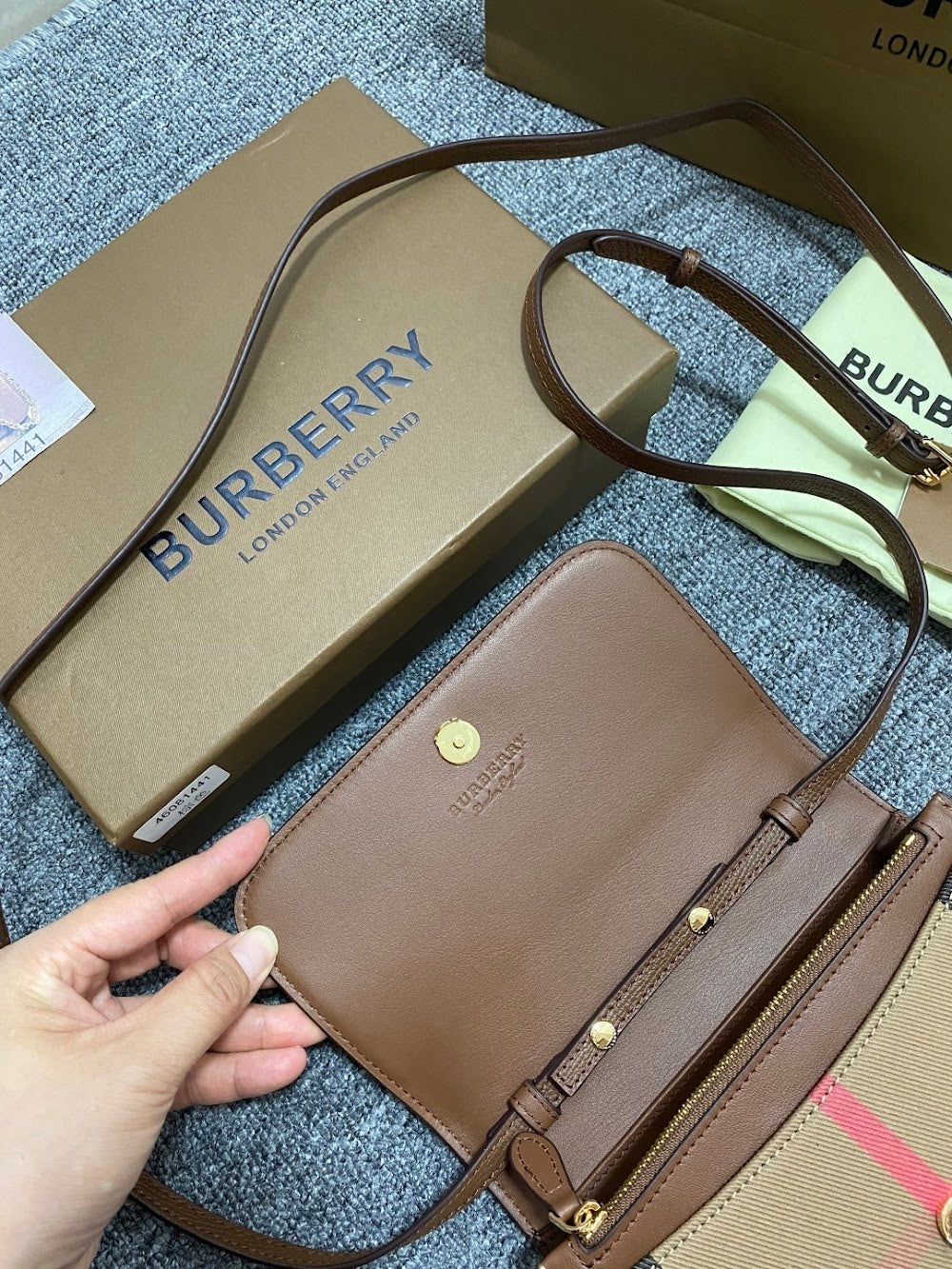 Dragons Bags Burberryn Luxury Bag --92648