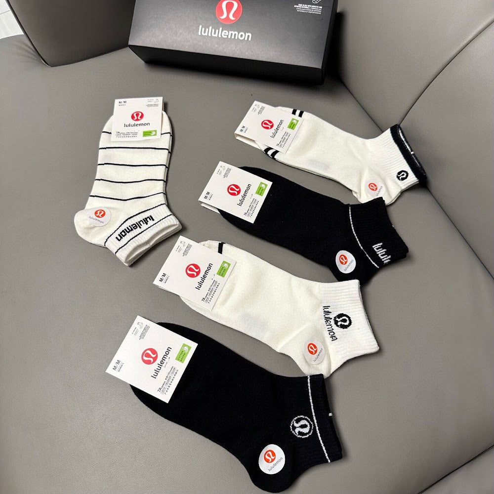 Dragons Bags Premium Luxury Socks --98670