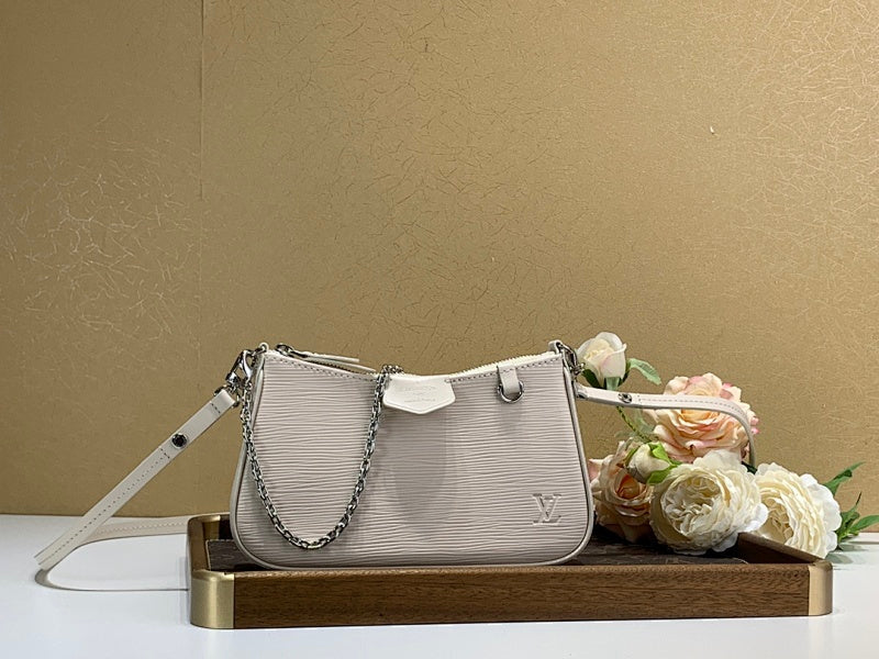 Dragons Bags ln Luxury Bag --59709