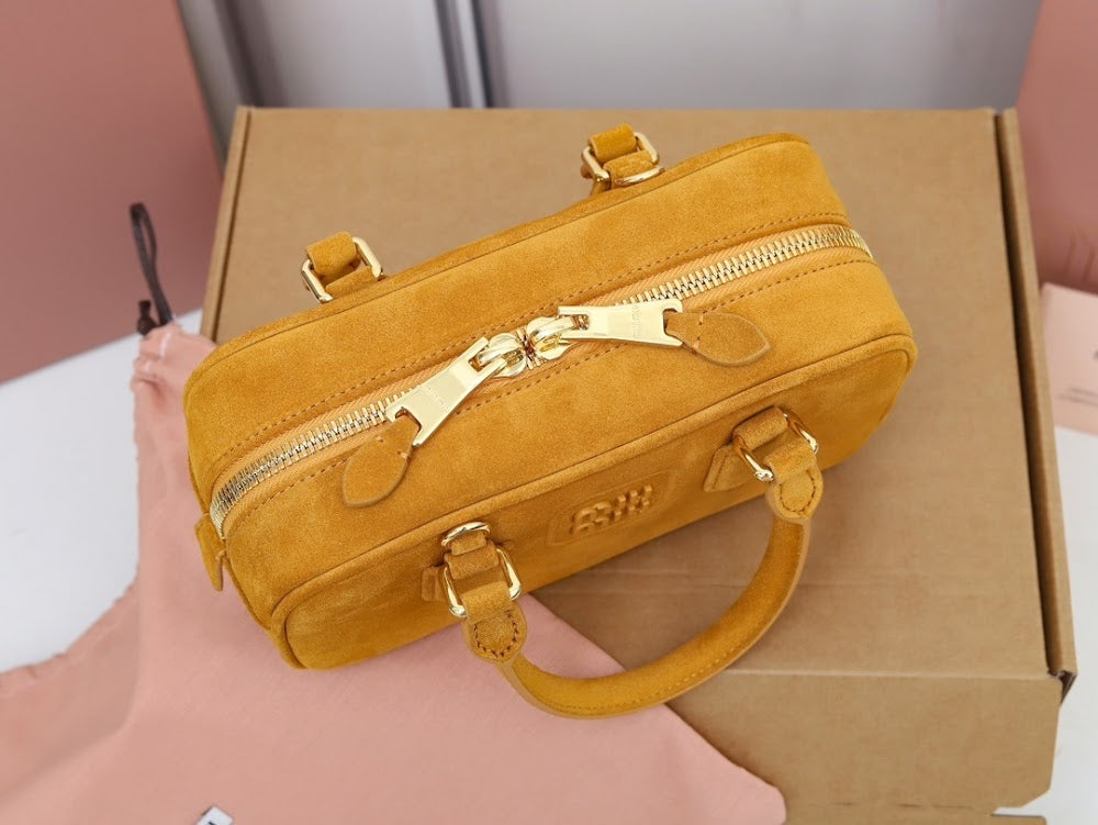 Dragons Bags Miun Miun Luxury Bag --123617
