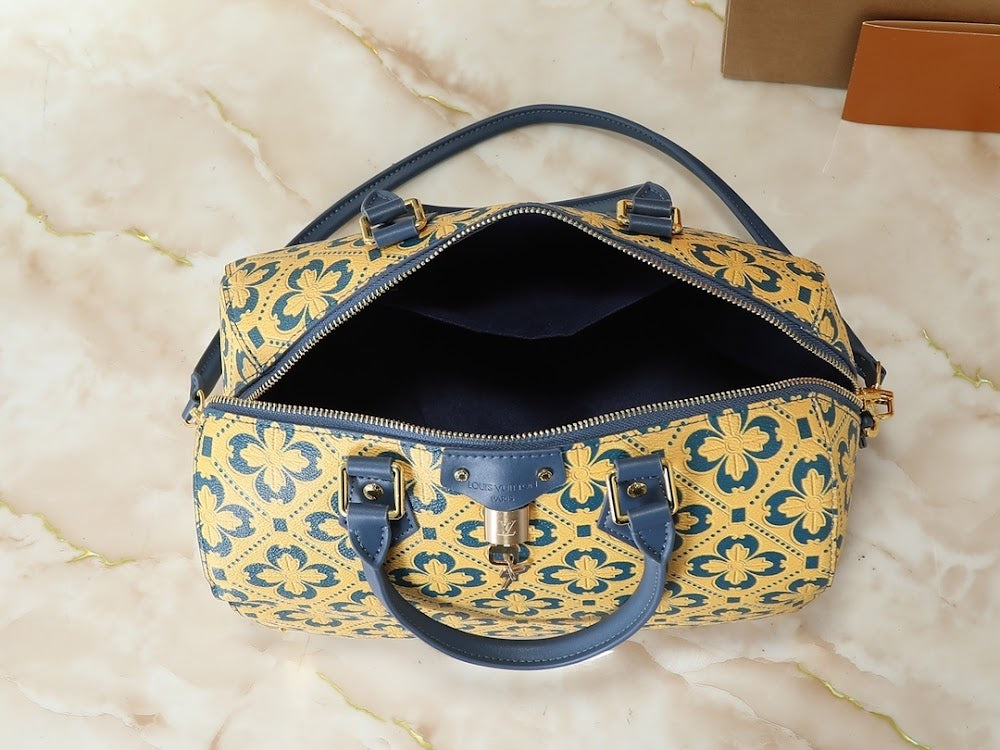 Dragons Bags ln Luxury Bag --77778