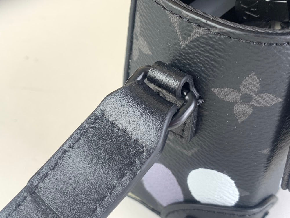 Dragons Bags ln Luxury Bag --67972
