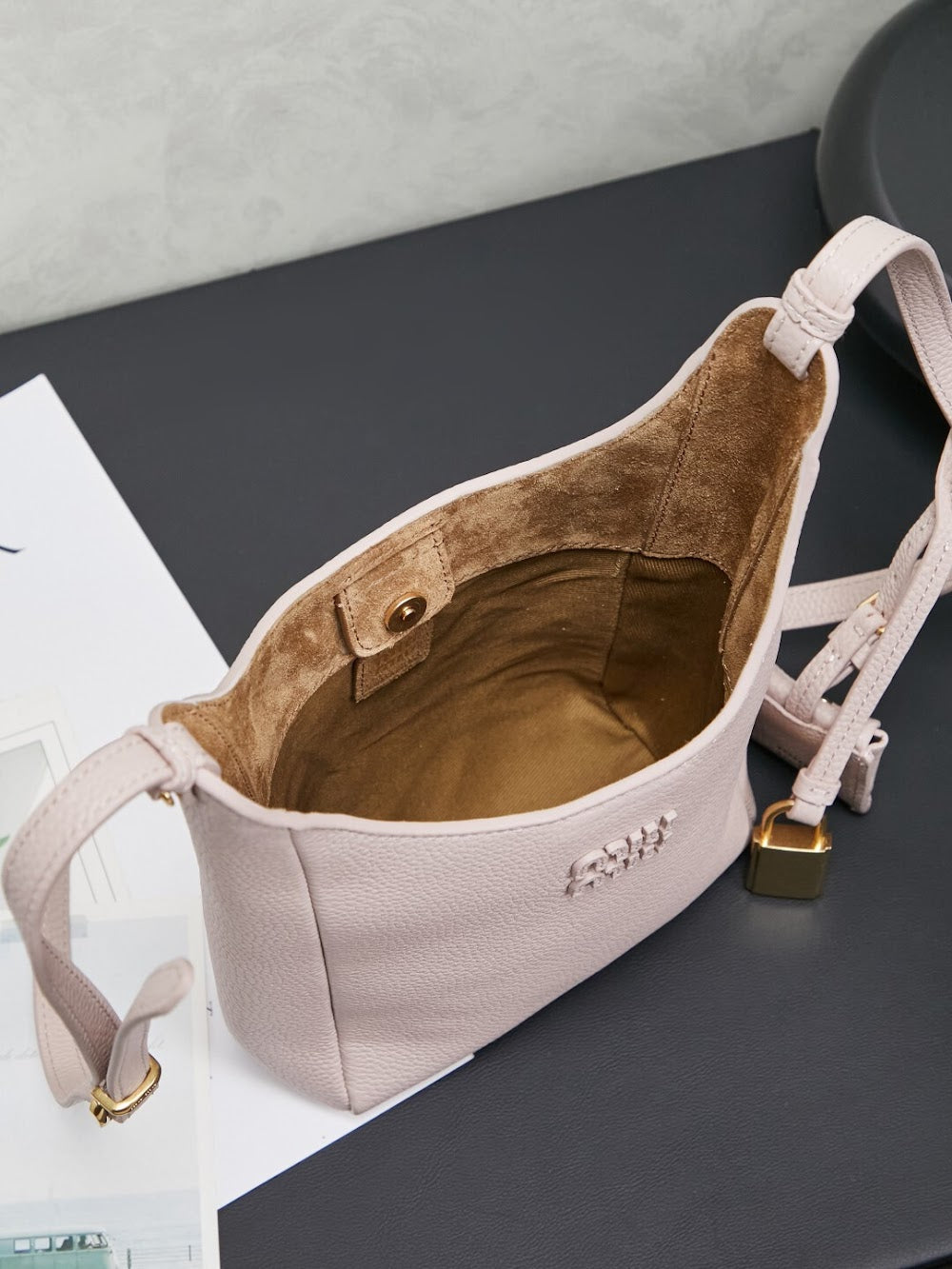 Dragons Bags Miun Miun Luxury Bag --123158