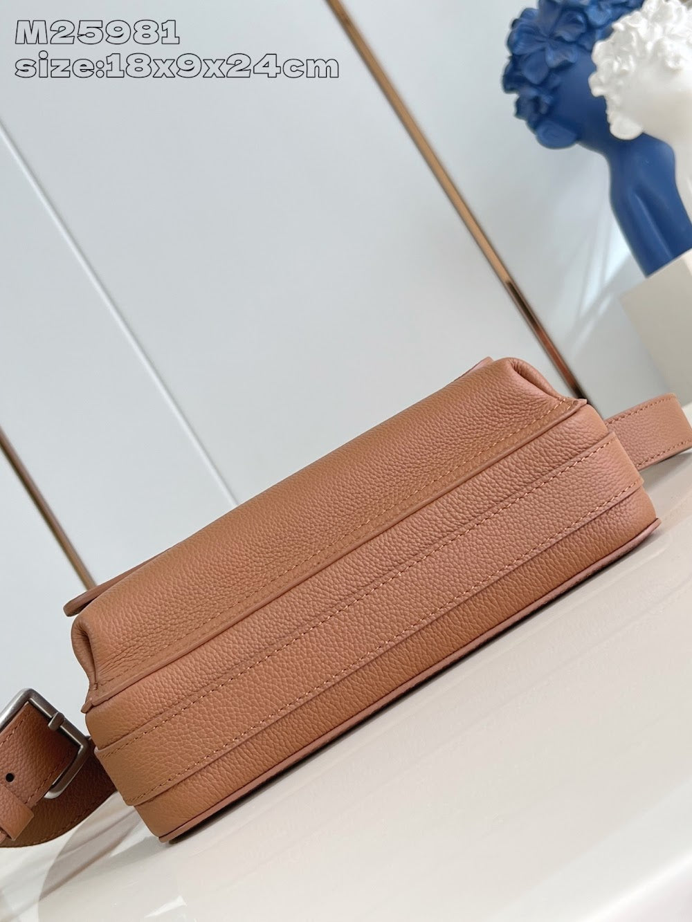 Dragons Bags ln Luxury Bag --97570
