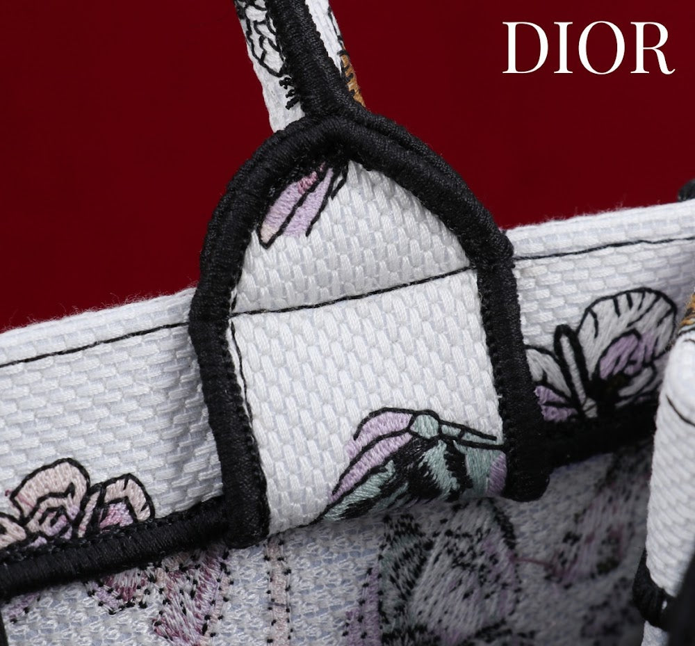 Dragons BagsDiorn Luxury Bag --114910