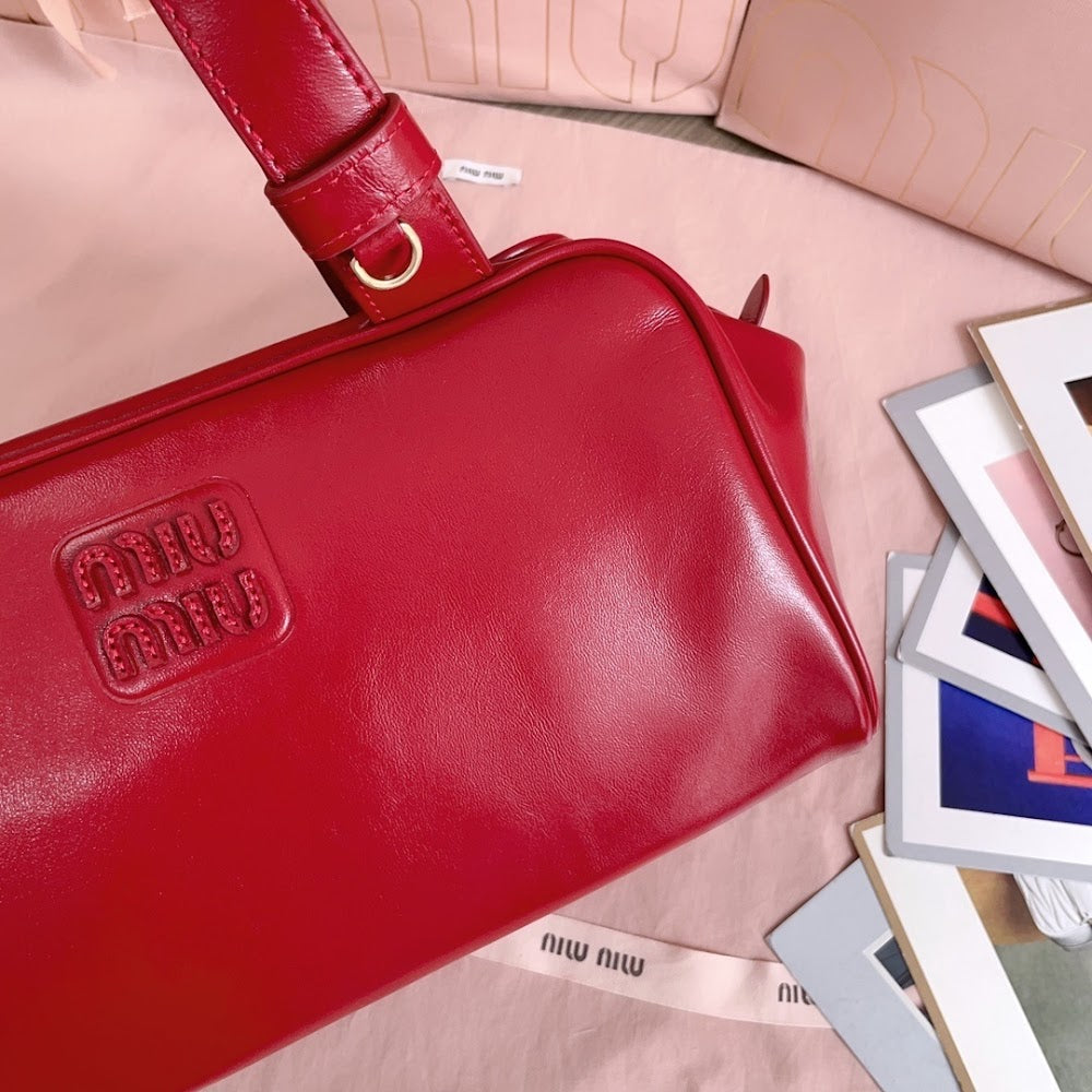 Dragons Bags Miun Miun Luxury Bag --123694