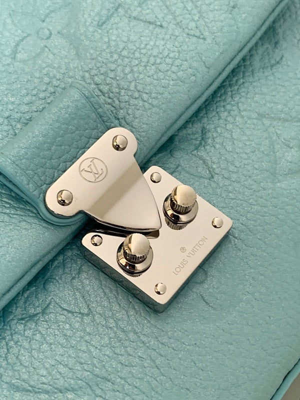 Dragons Bags ln Luxury Bag --81814