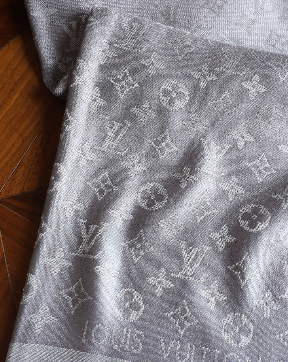 Dragons Bags Premium Designer Scarf --99326
