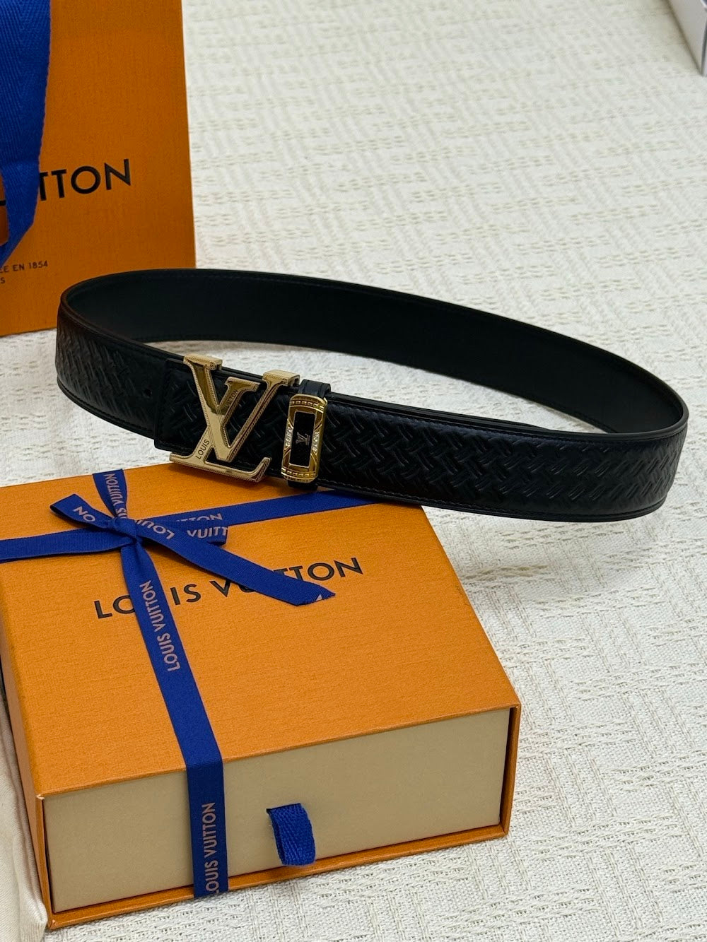 Dragons Bags ln Luxury Belt --100763