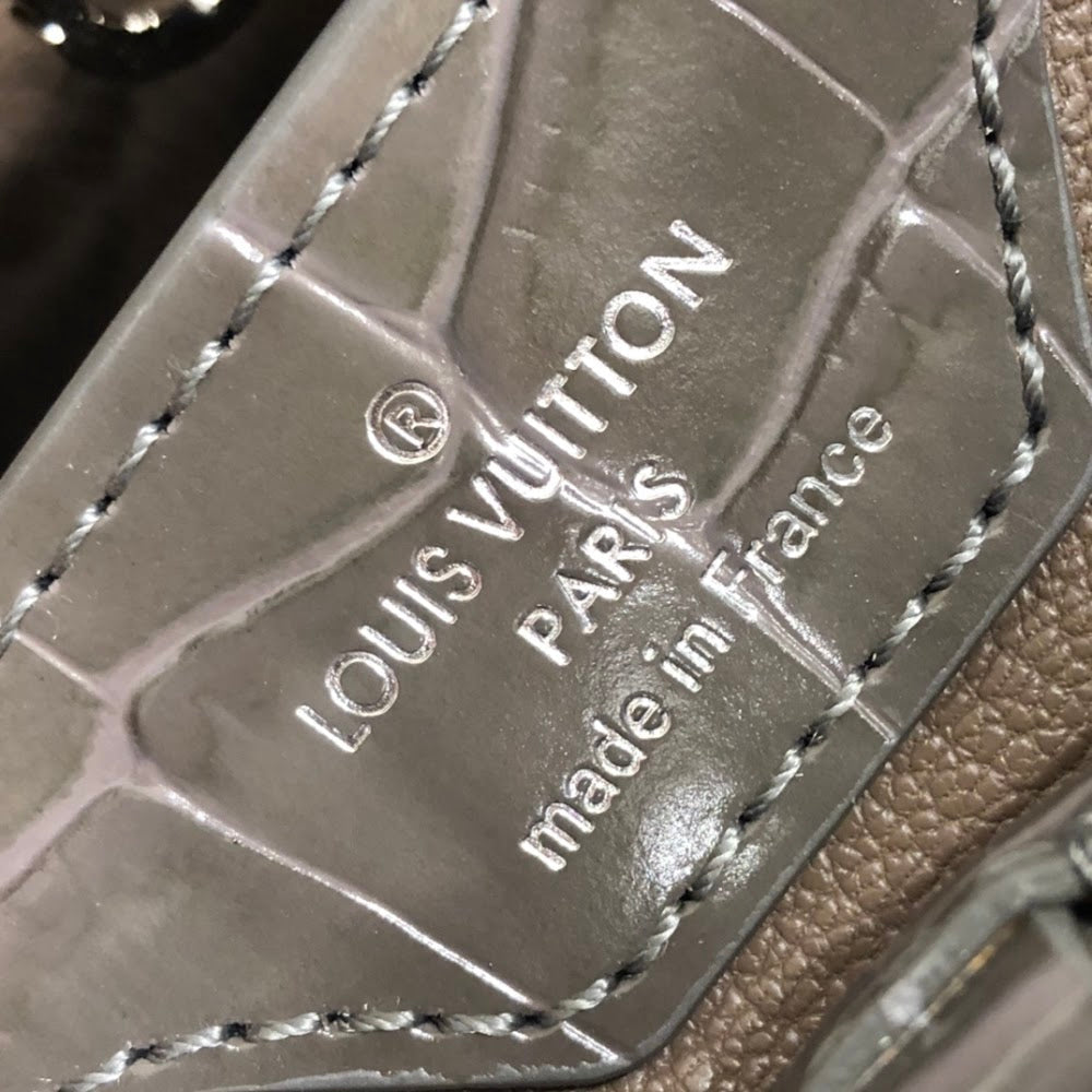 Dragons Bags ln Luxury Bag --60870