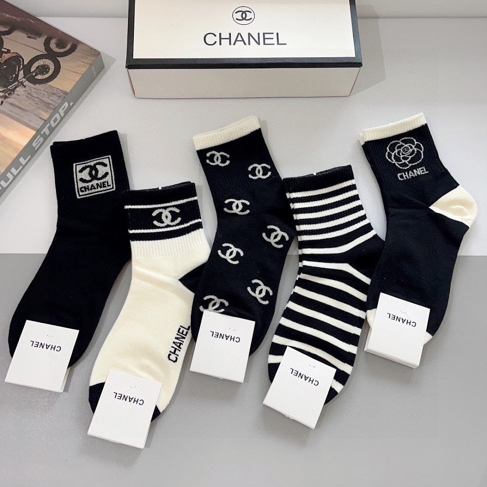 Dragons Bags Premium Luxury Socks --97760