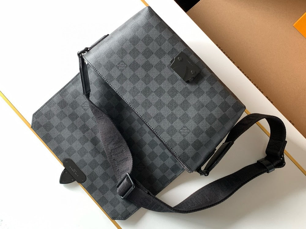 Dragons Bags ln Luxury Bag --71012