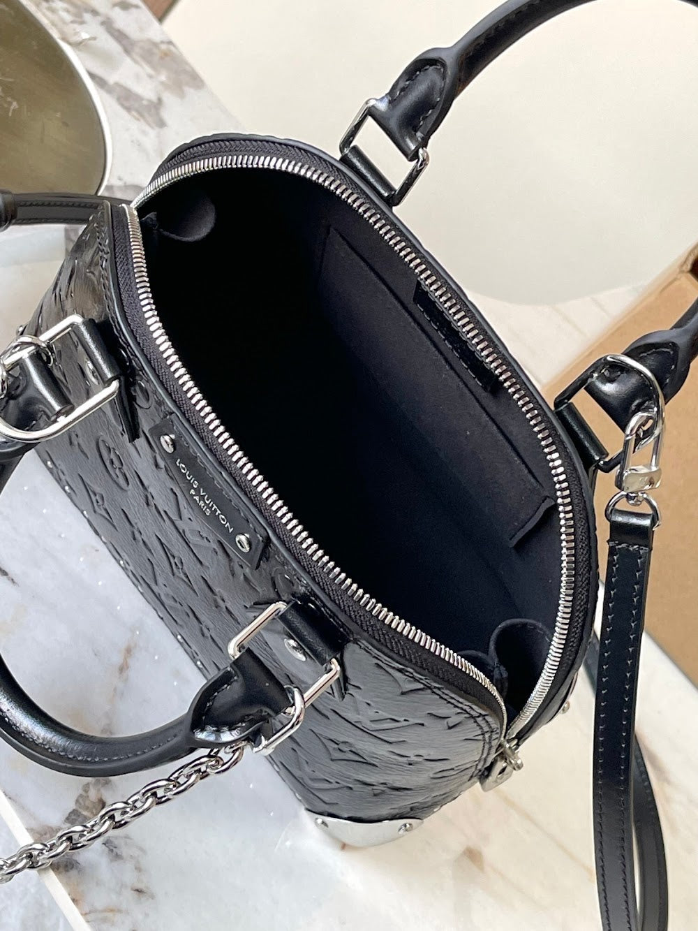 Dragons Bags ln Luxury Bag --95696