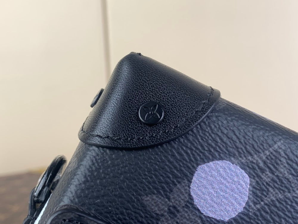 Dragons Bags ln Luxury Bag --67972