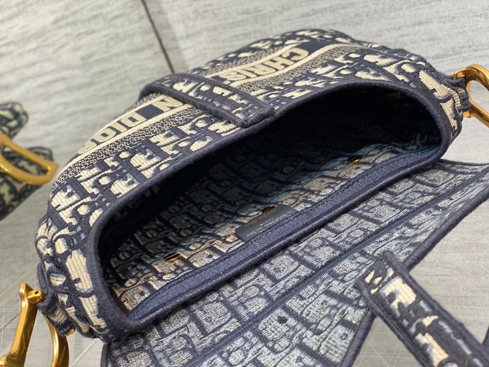 Dragons BagsDiorn Luxury Bag --115276