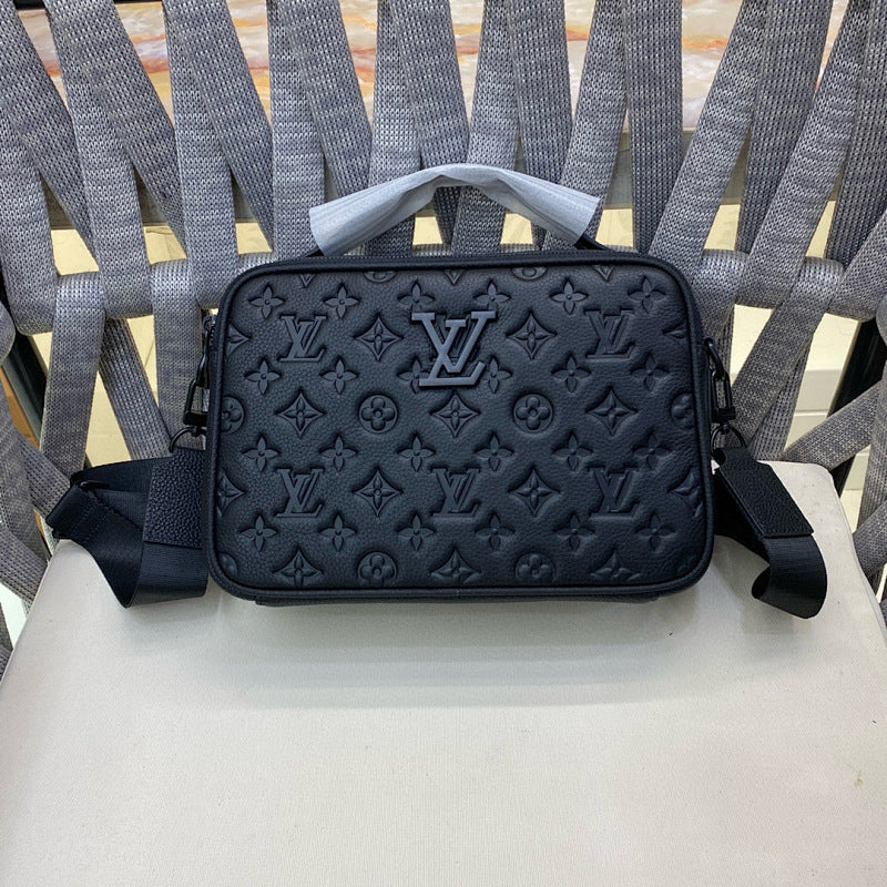 Dragons Bags ln Luxury Bag --71037