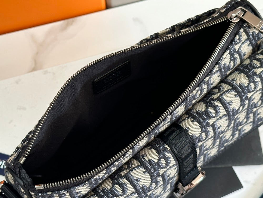 new-designer-premium-bags-nm16753