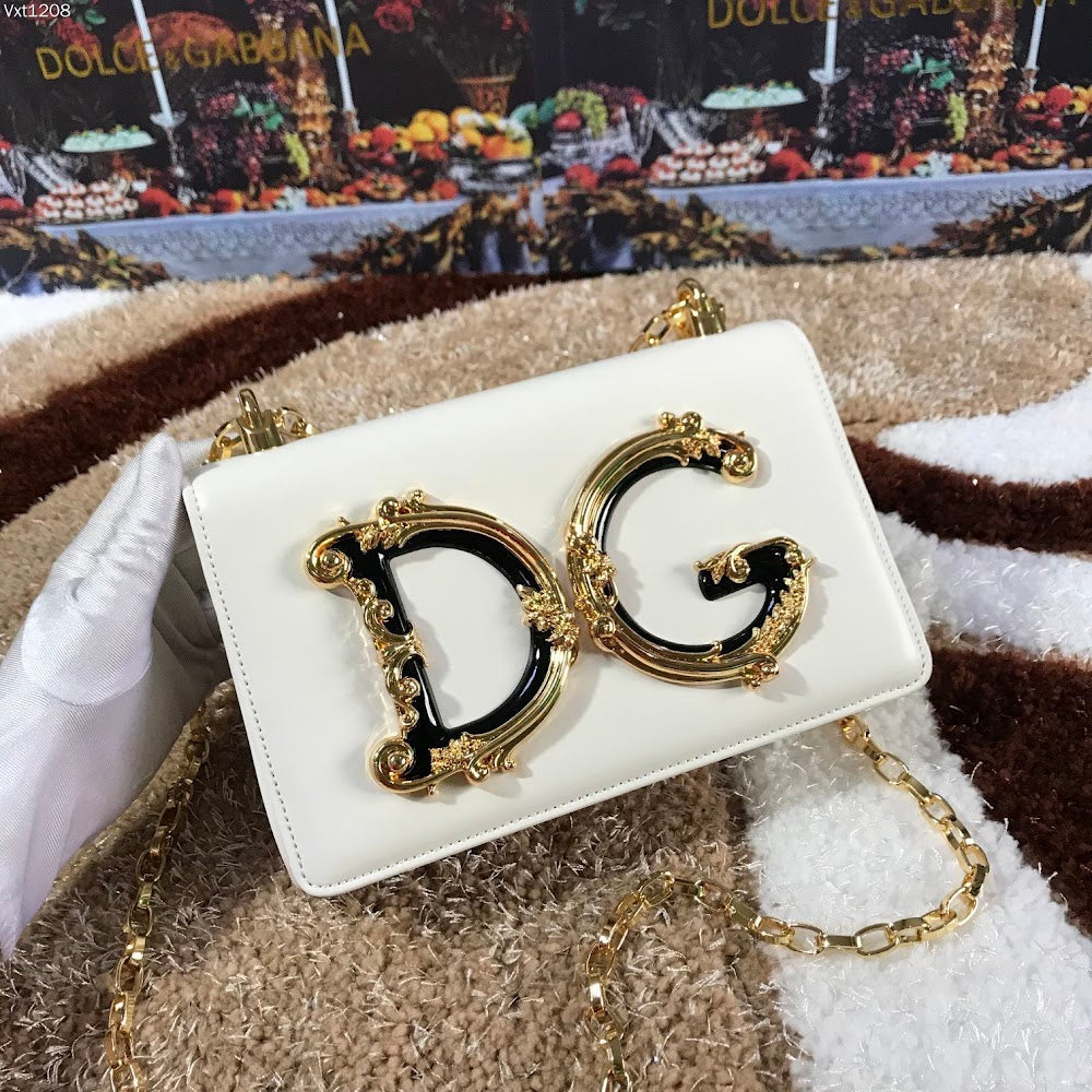 new-luxury-designer-bags-nm16965
