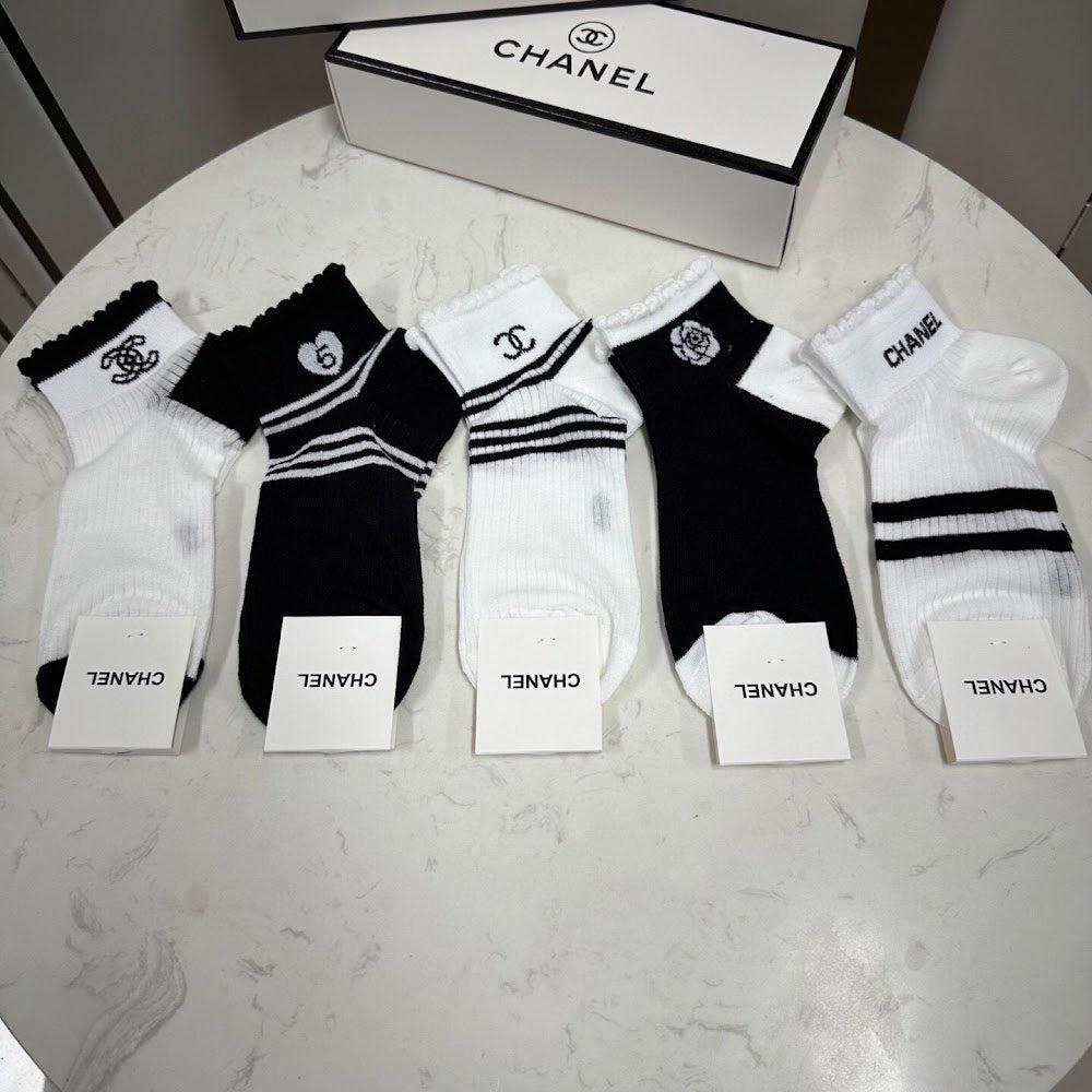 Dragons Bags Premium Luxury Socks --98314