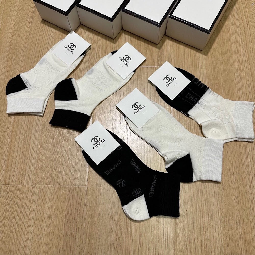 Dragons Bags Premium Luxury Socks --98271