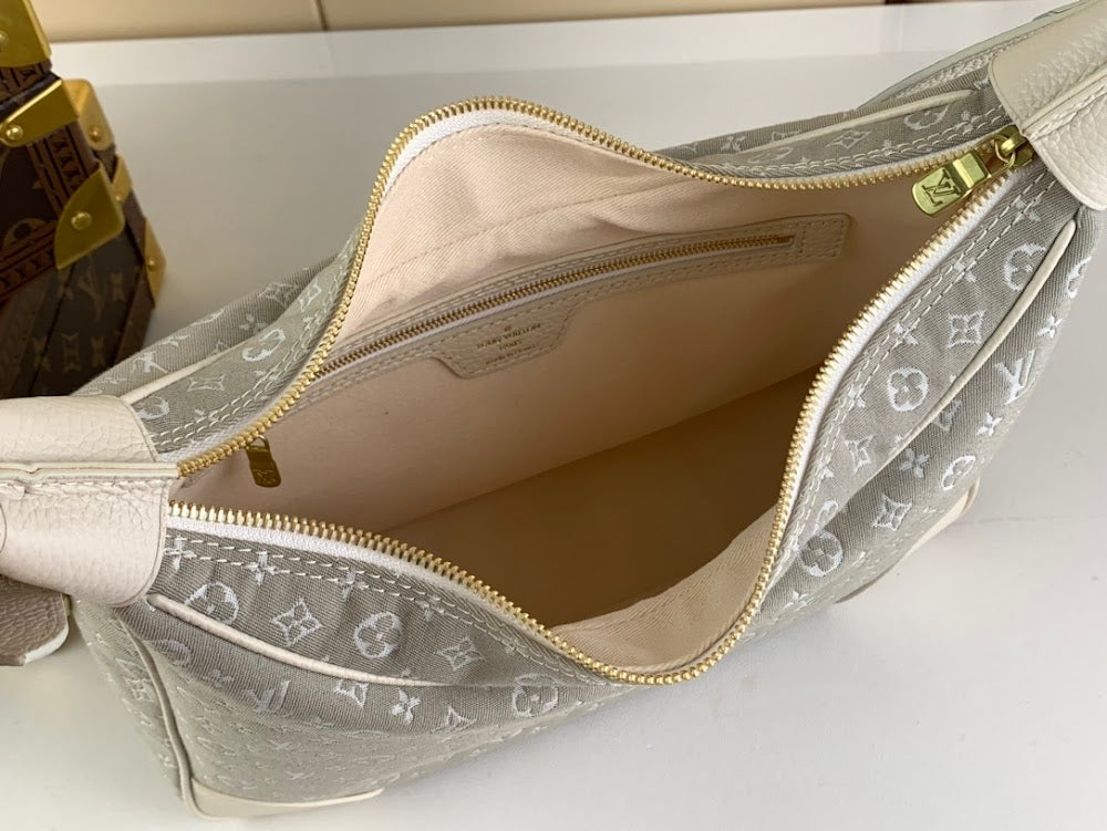 Dragons Bags ln Luxury Bag --61609