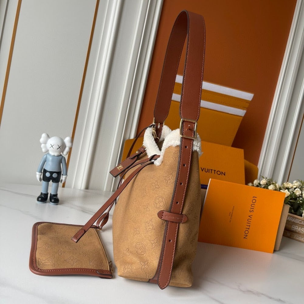 Dragons Bags ln Luxury Bag --76514