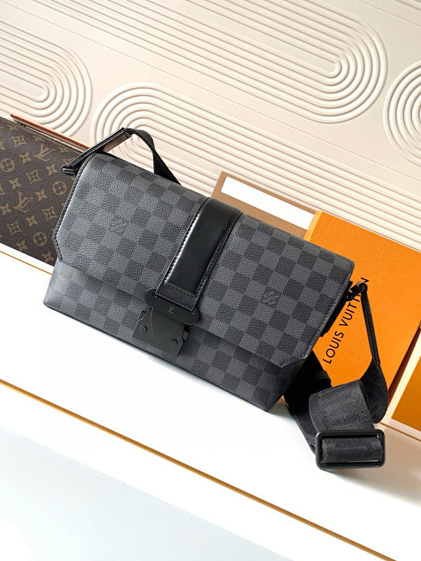 Dragons Bags ln Luxury Bag --71012