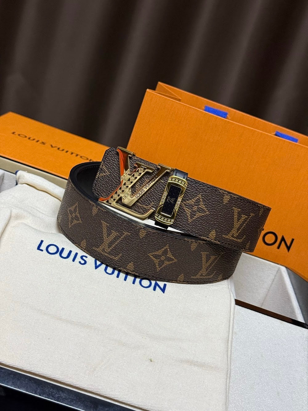 Dragons Bags ln Luxury Belt --101031