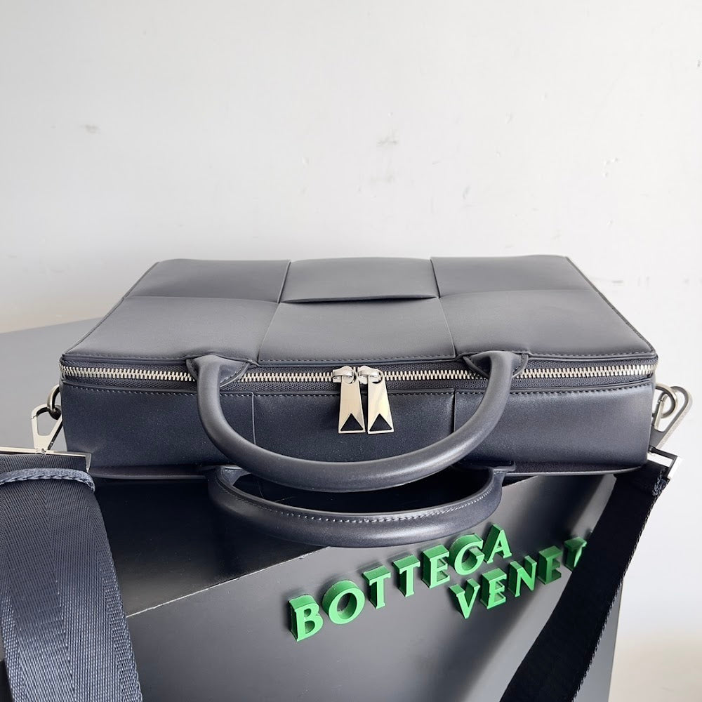 Dragons Bags Bottegan Luxury Bag --90386