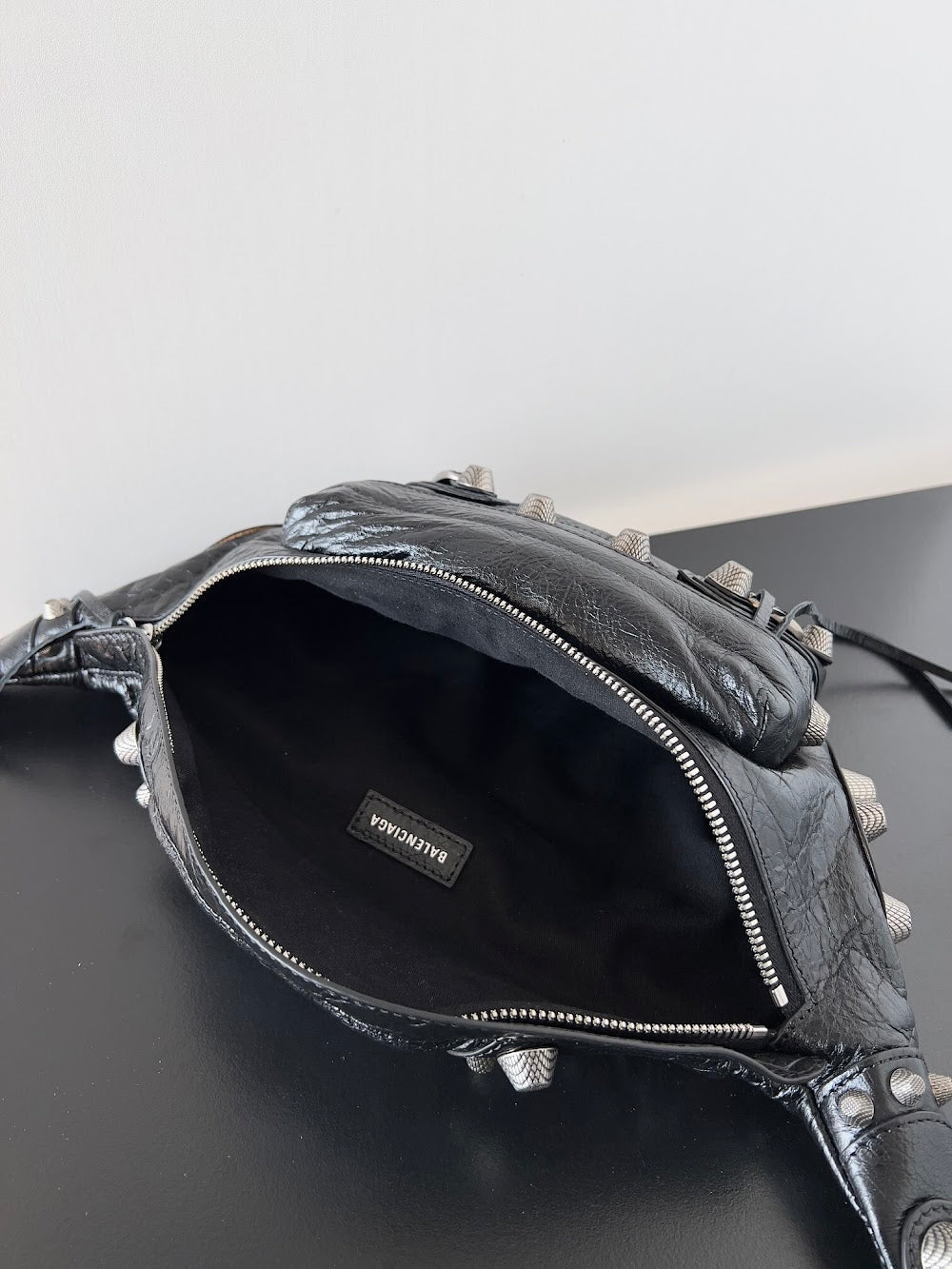 Dragons Bags Balenciaga Luxury Bag --111182