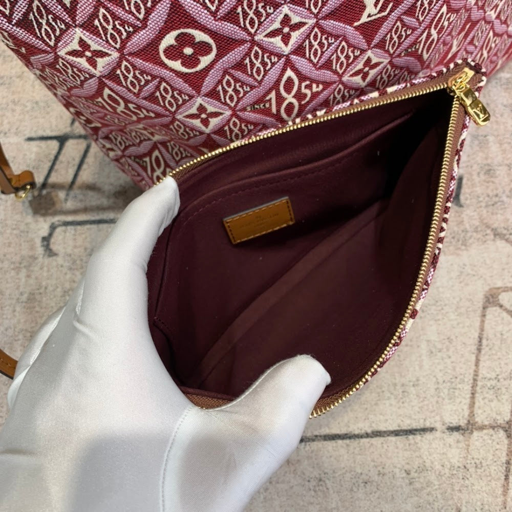 Dragons Bags ln Luxury Bag --57957