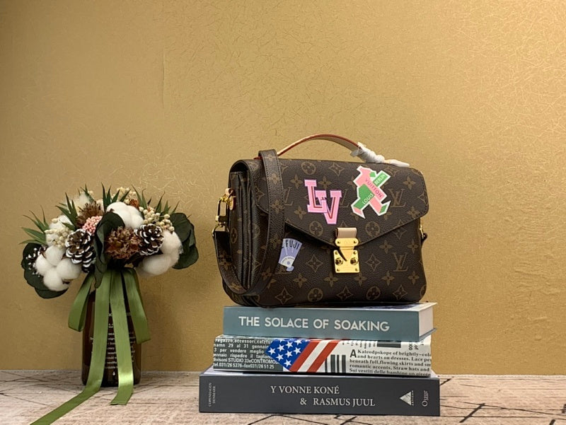 Dragons Bags ln Luxury Bag --59235
