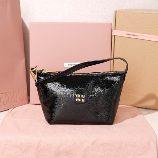 Dragons Bags Miun Miun Luxury Bag --123536
