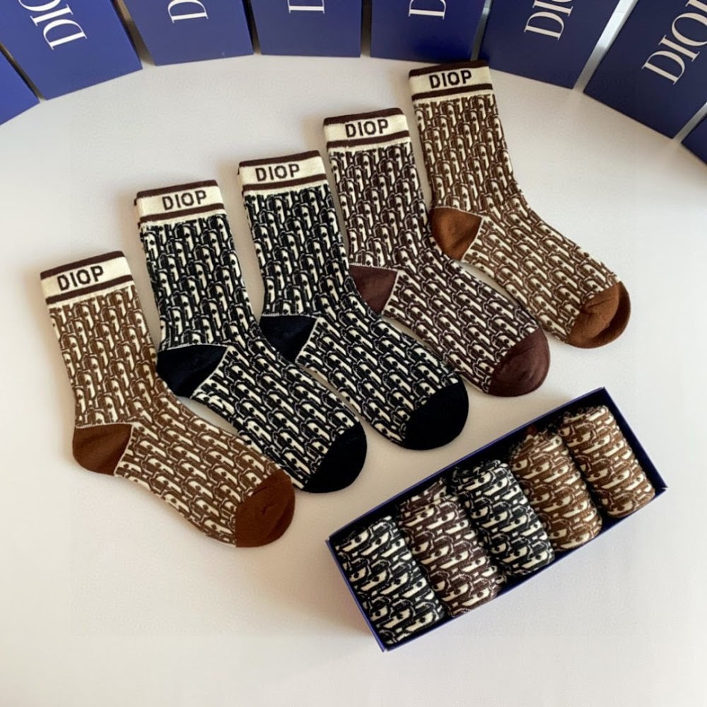 Dragons Bags Premium Luxury Socks --97927