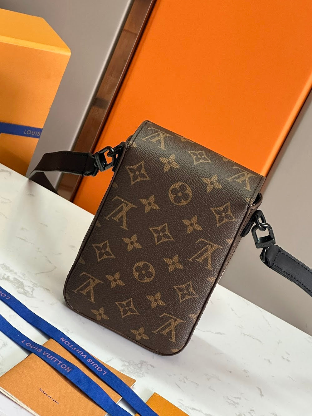 Dragons Bags ln Luxury Bag --70355