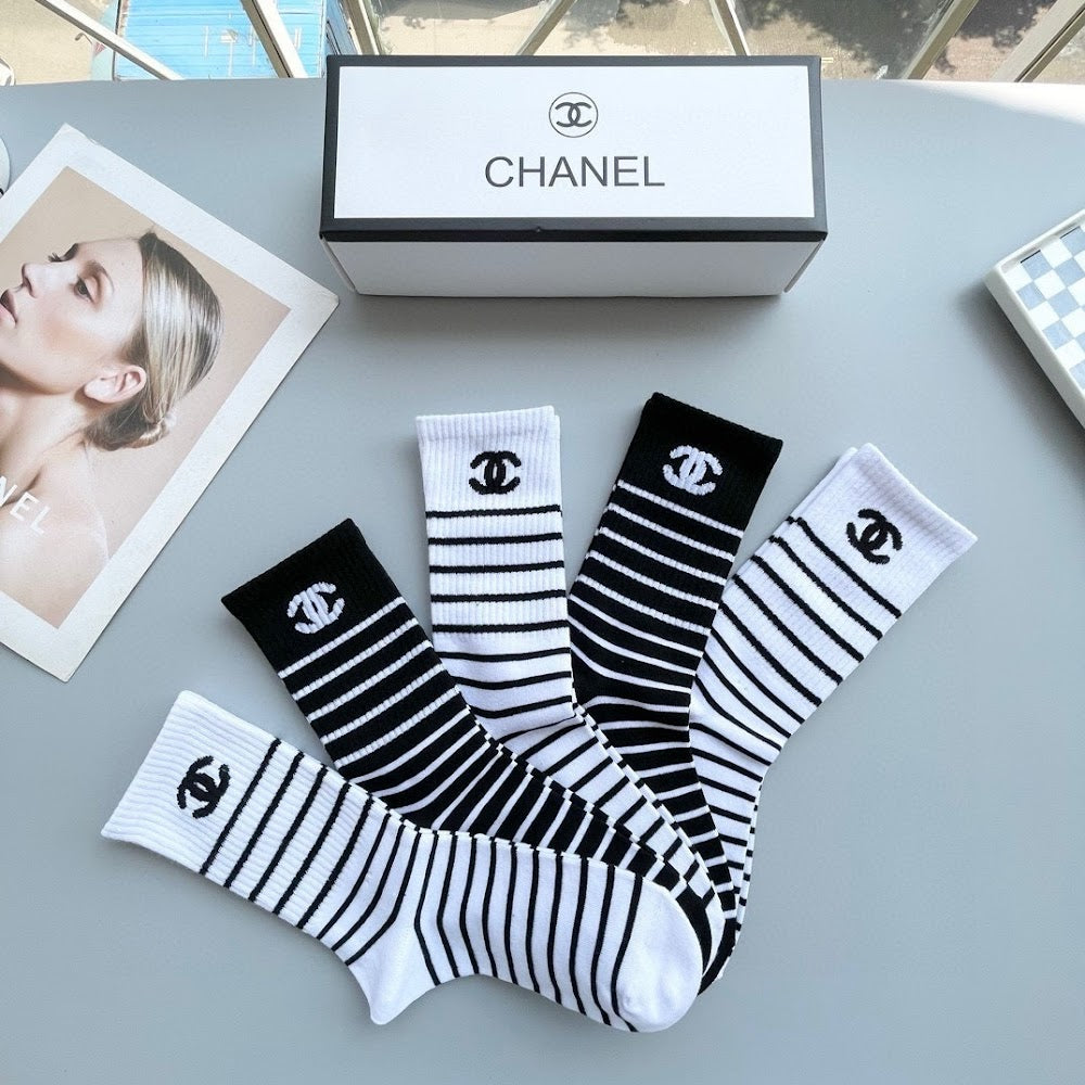 Dragons Bags Premium Luxury Socks --97739