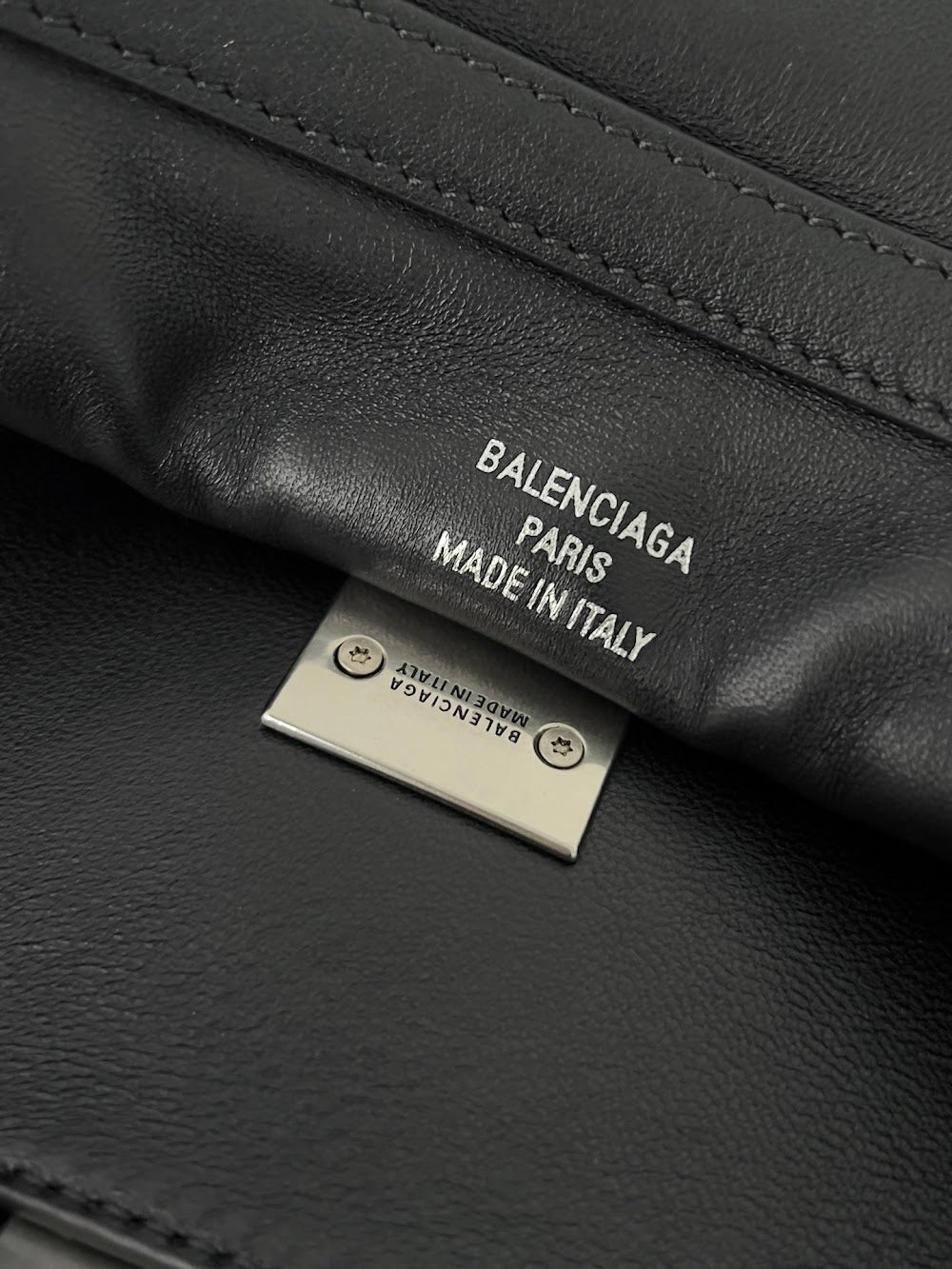 Dragons Bags Balenciaga Luxury Bag --111624