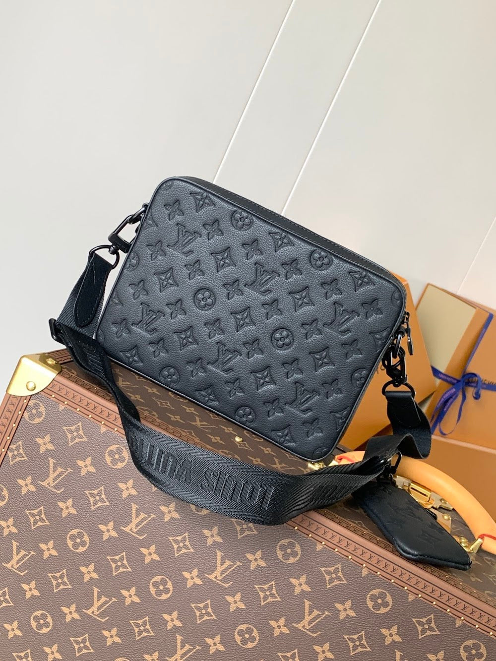 Dragons Bags ln Luxury Bag --71571