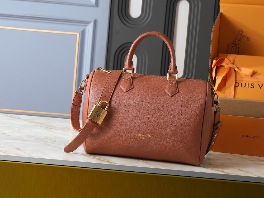 Dragons Bags ln Luxury Bag --77791