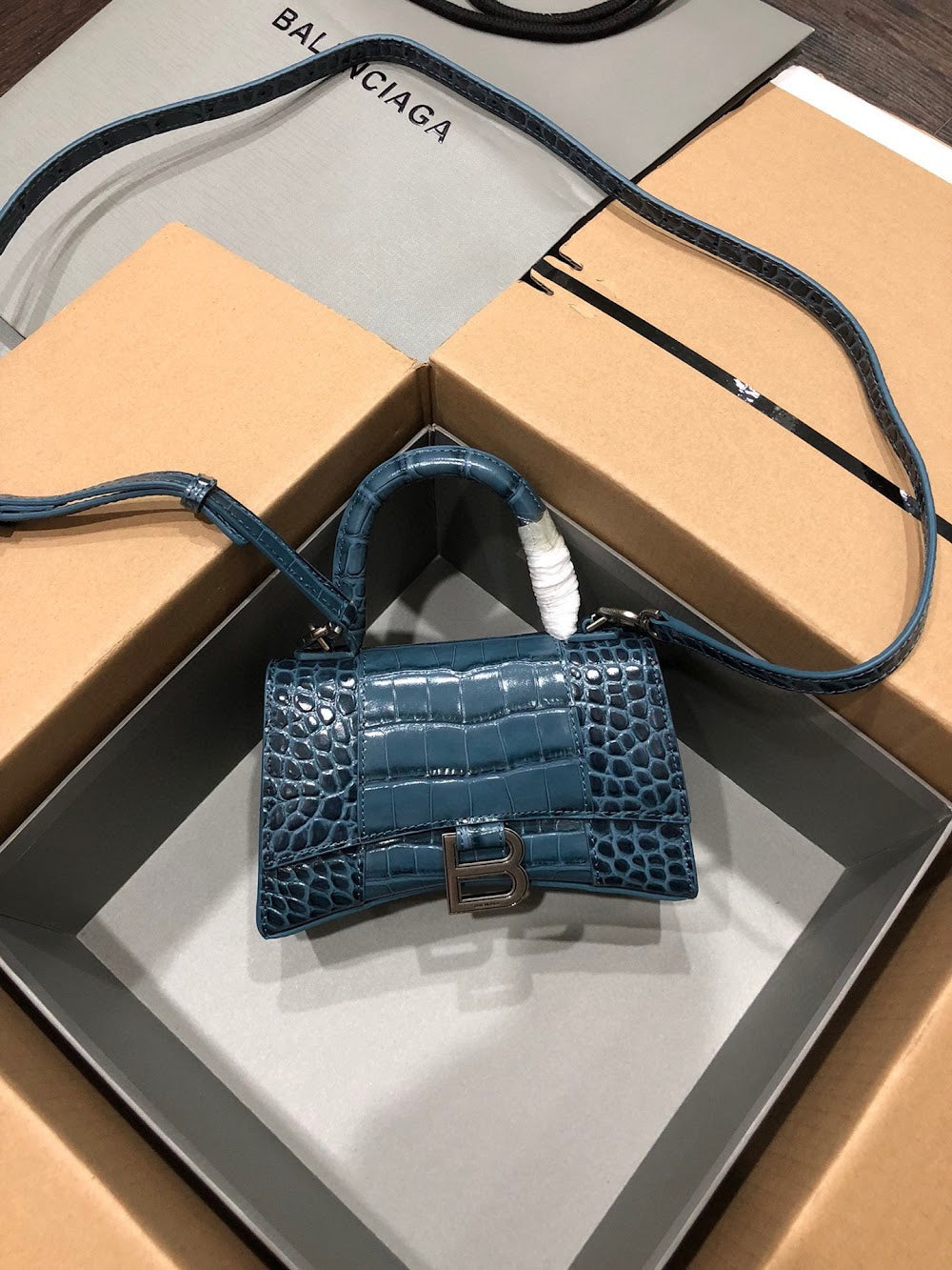 new-luxury-designer-bags-nm11160