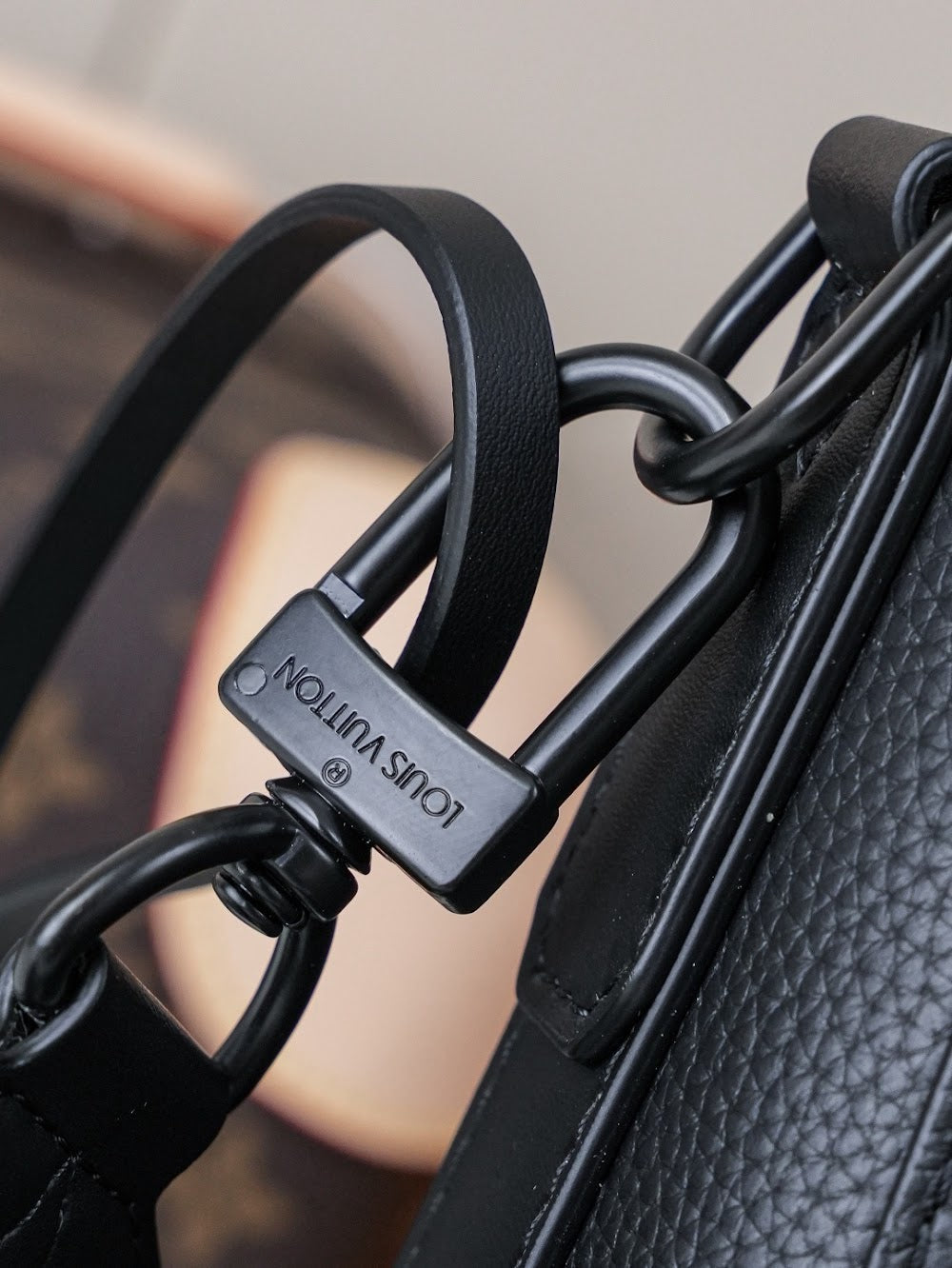 Dragons Bags ln Luxury Bag --71490