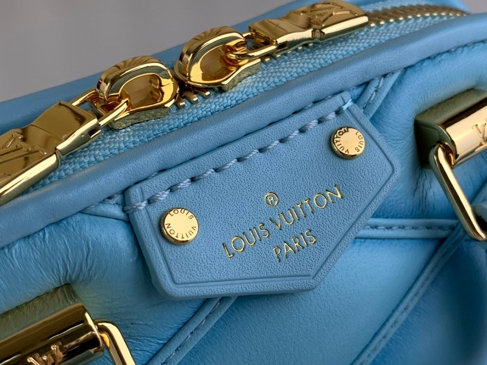 Dragons Bags ln Luxury Bag --68952