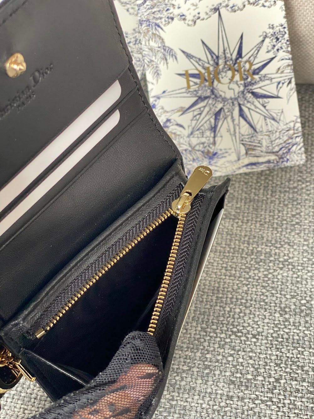 Dragons BagsDiorn Luxury Bag --115086