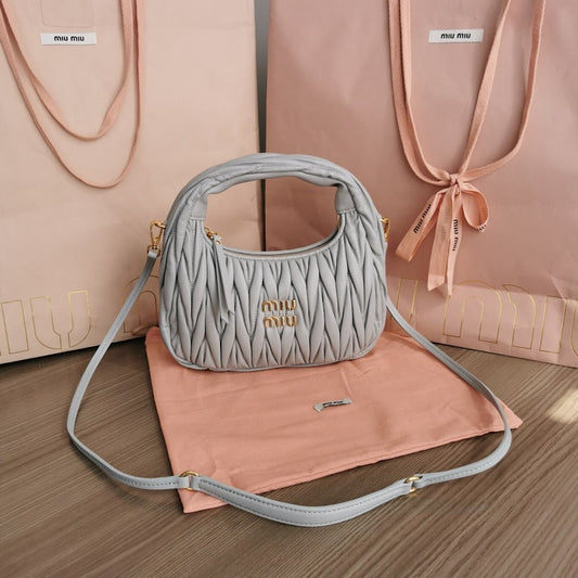 Dragons Bags Miun Miun Luxury Bag --123328