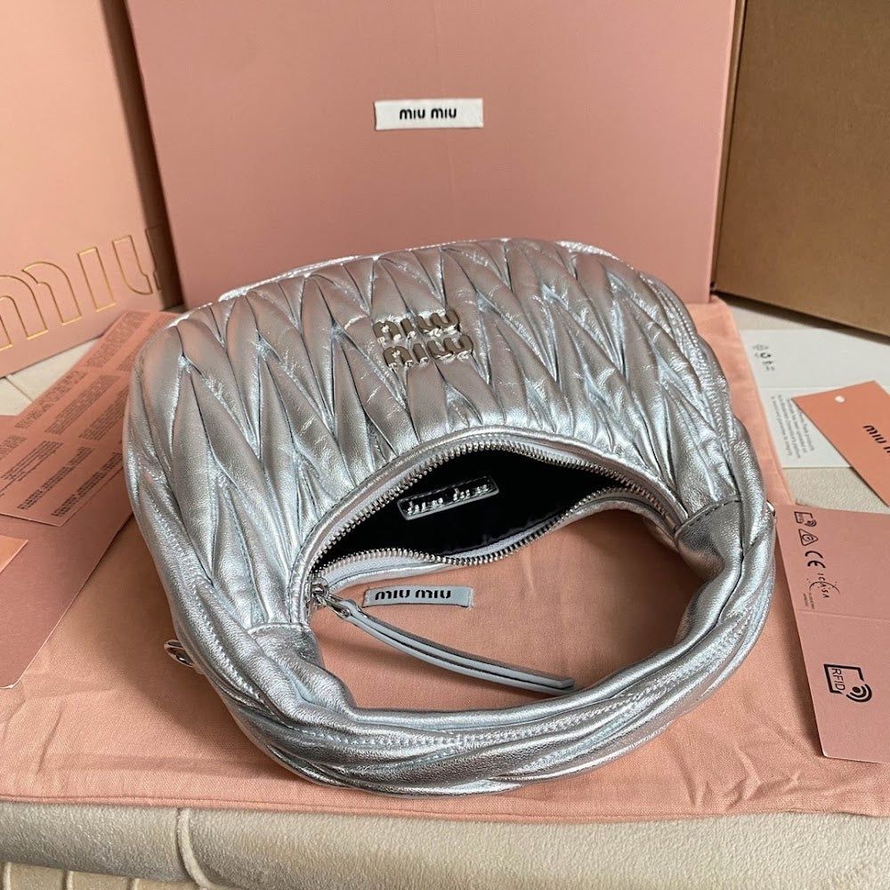 Dragons Bags Miun Miun Luxury Bag --123120