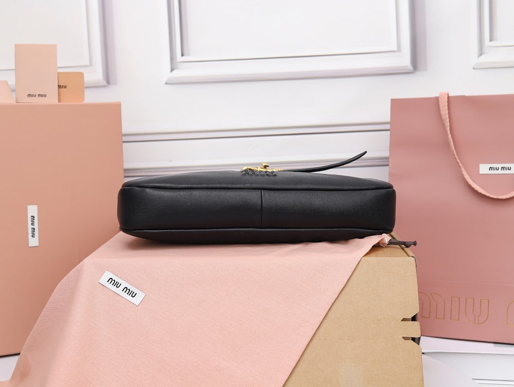 Dragons Bags Miun Miun Luxury Bag --122516
